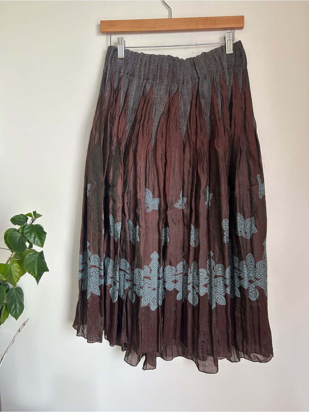 Brown Embroidered Midi Skirt with Blue Motif